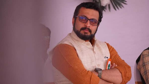 अमोल कोल्हेंचं अजित पवारांच्या ‘त्या’ टीकेला प्रत्युत्तर, कार्यसम्राट की नटसम्राट माहिती पण…