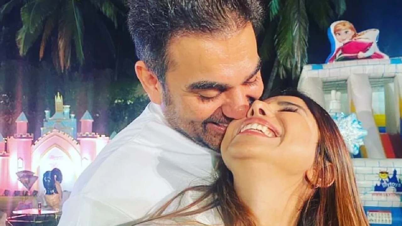 अरबाज-शुराची भेट नेमकी कधी झाली? लग्नाच्या 3 महिन्यांनंतर अभिनेत्याने सांगितलं सत्य अरबाज-शुराची भेट नेमकी कधी झाली? लग्नाच्या 3 महिन्यांनंतर अभिनेत्याने सांगितलं सत्य