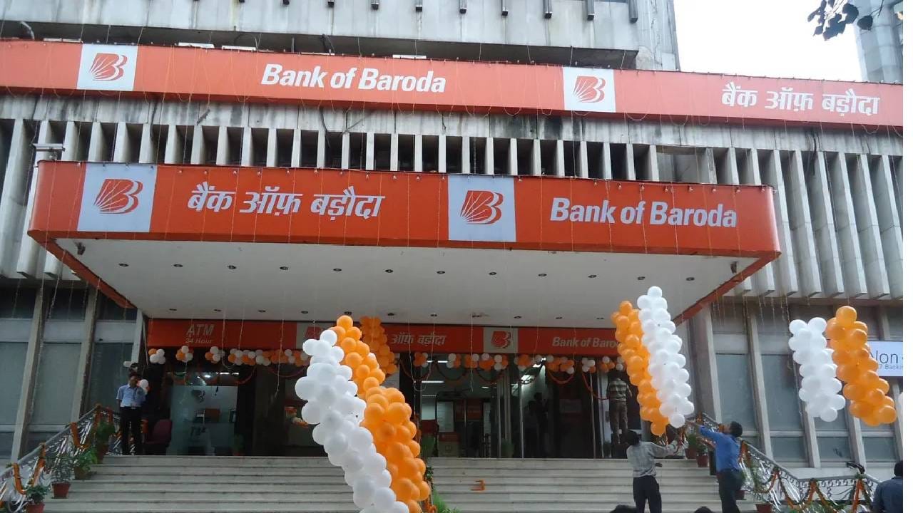 विशेष म्हणजे बँक ऑफ बडोदाकडून राबवण्यात येणारी ही भरती प्रक्रिया 22 पदांसाठी आहे. आज या भरती प्रक्रियेसाठी अर्ज करण्याची शेवटची संधी आहे. 