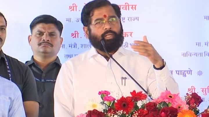 ‘अरे ज्यांनी निवडून दिलंय, त्यांना तर न्याय द्या’, नाव न घेता मुख्यमंत्र्यांचा घणाघात ‘अरे ज्यांनी निवडून दिलंय, त्यांना तर न्याय द्या’, नाव न घेता मुख्यमंत्र्यांचा घणाघात