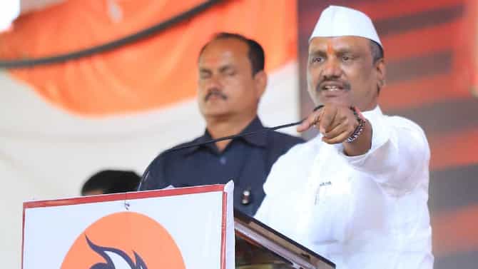 अजित पवार गटातील अर्ध्या लोकांचा महायुतीला विरोध...; बड्या नेत्याच्या विधानाने खळबळ