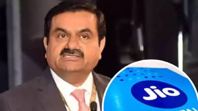 Jio ला धुळ चारणार गौतम अदानी, 5G इंटरनेट खरंच देणार फ्री?