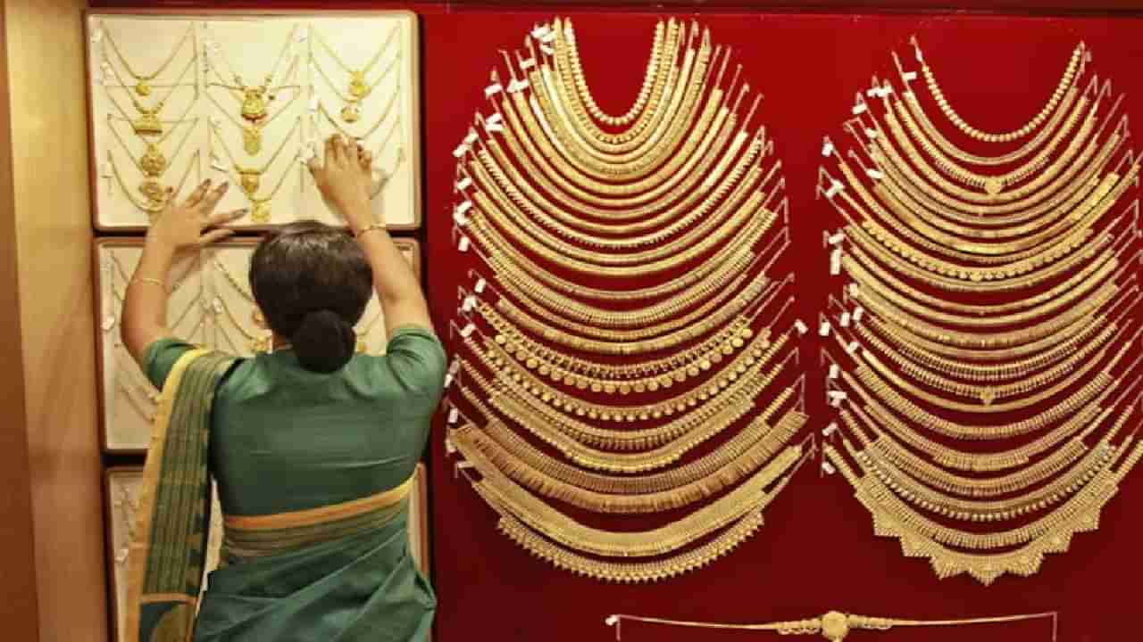 Gold Silver Rate Today | सराफा बाजारात चढउताराचे सत्र, सोने आणि चांदीची अशी आहे किंमत