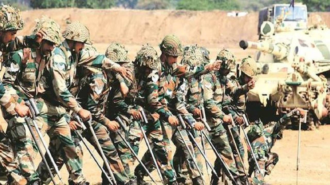 दहावी पास असलेले उमेदवार हे या भरती प्रक्रियेसाठी अर्ज करू शकतात. दहावी पास असणाऱ्यांसाठी ही मोठी संधीच म्हणावी लागेल.