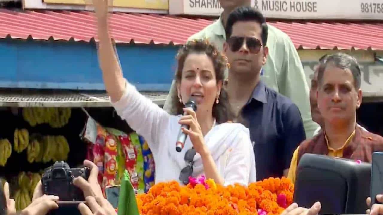 मी हिरोइन किंवा स्टार नाही तर..; कंगनाचा मंडीमध्ये जोरदार रोड शो