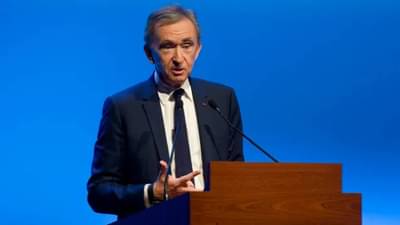 या अब्जाधीशाच्या नावे अजून एक रेकॉर्ड, 27,00,08,13,55,000 रुपयांची कमाई एकाच दिवसात