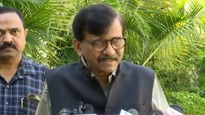 कोल्हापुरातून शाहू महाराजांना उमेदवारी मिळणार?; संजय राऊत यांनी उघडपणे सांगितलं