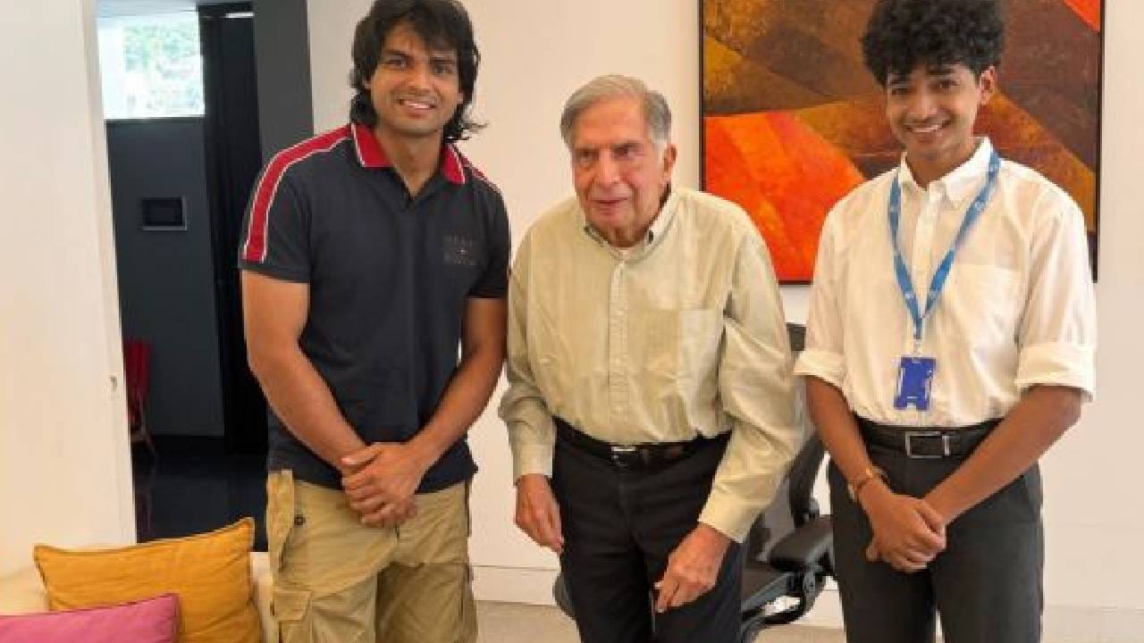 टोकियो ऑलिम्पिकमध्ये सुवर्णपदक जिंकल्यानंतर त्याने इतर स्पर्धांमध्येही चांगल्या प्रकारे यश मिळवलं आहे. भालाफेकमध्ये भारताला अभिमान वाटावा अशी कामगिरी केली आहे.