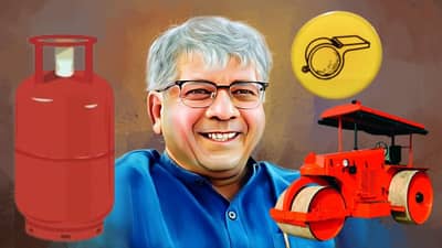 PRAKASH AMBEDKAR : प्रकाश आंबेडकर यांच्या वंचितचे नवे निवडणूक चिन्ह काय? निवडणूक आयोगाकडे पाठवली ही नावे