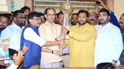 ठाकरे गटात प्रवेश अन् थेट उमेदवारी, डबल महाराष्ट्र केसरी लोकसभा लढणार, पहिली प्रतिक्रिया काय?