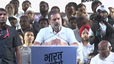 शिवसेना, राष्ट्रवादीचे लोक असेच भाजपमध्ये गेले नाहीत, एका शक्तीने त्यांचा गळा...; राहुल गांधी यांचा हल्लाबोल