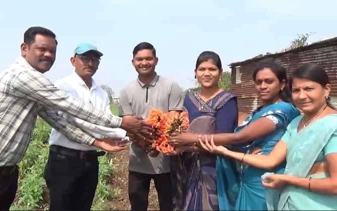 इंझोरी येथील शेतकरी दाम्पत्याचा सन्मान, अजय आणि पूजा ढोक यांना मानाचे कृषी पुरस्कार