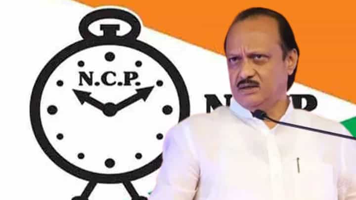 अजित पवारांवर गुन्हा दाखल होणार? शरद पवार गटाच्या नेत्याची मागणी, पण का? अजित पवारांवर गुन्हा दाखल होणार? शरद पवार गटाच्या नेत्याची मागणी, पण का?