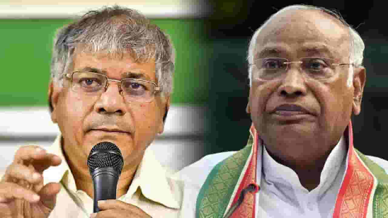 म्हणून मविआच्या जागावाटपाला विलंब, प्रकाश आंबेडकरांची मल्लिकार्जुन खर्गेंकडे पत्राद्वारे तक्रार काय?