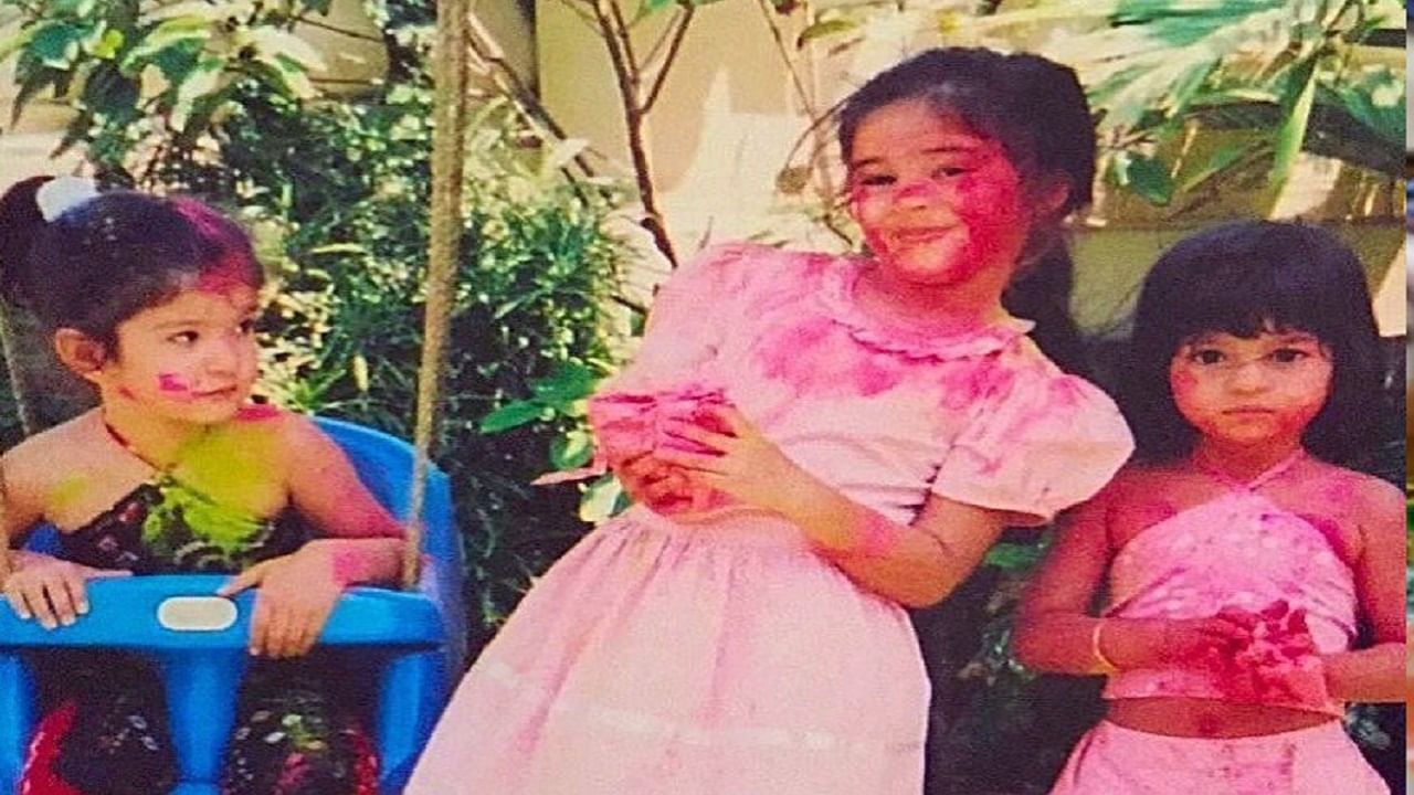 फोटोत दिसणाऱ्या 'या' मुलींकडे आज आहे पाण्यासारखा पैसा, करतात 'हे' काम फोटोत दिसणाऱ्या 'या' मुलींकडे आज आहे पाण्यासारखा पैसा, करतात 'हे' काम