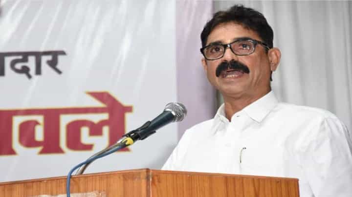 भाजपाशी मनसेची युती होणार? काय म्हणाले बाळा नांदगावकर भाजपाशी मनसेची युती होणार? काय म्हणाले बाळा नांदगावकर