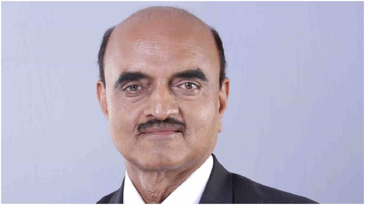 चंद्रकांत खैरे कायम माजी खासदारच राहतील, केंद्रीय मंत्री भागवत कराड यांची टीका चंद्रकांत खैरे कायम माजी खासदारच राहतील, केंद्रीय मंत्री भागवत कराड यांची टीका