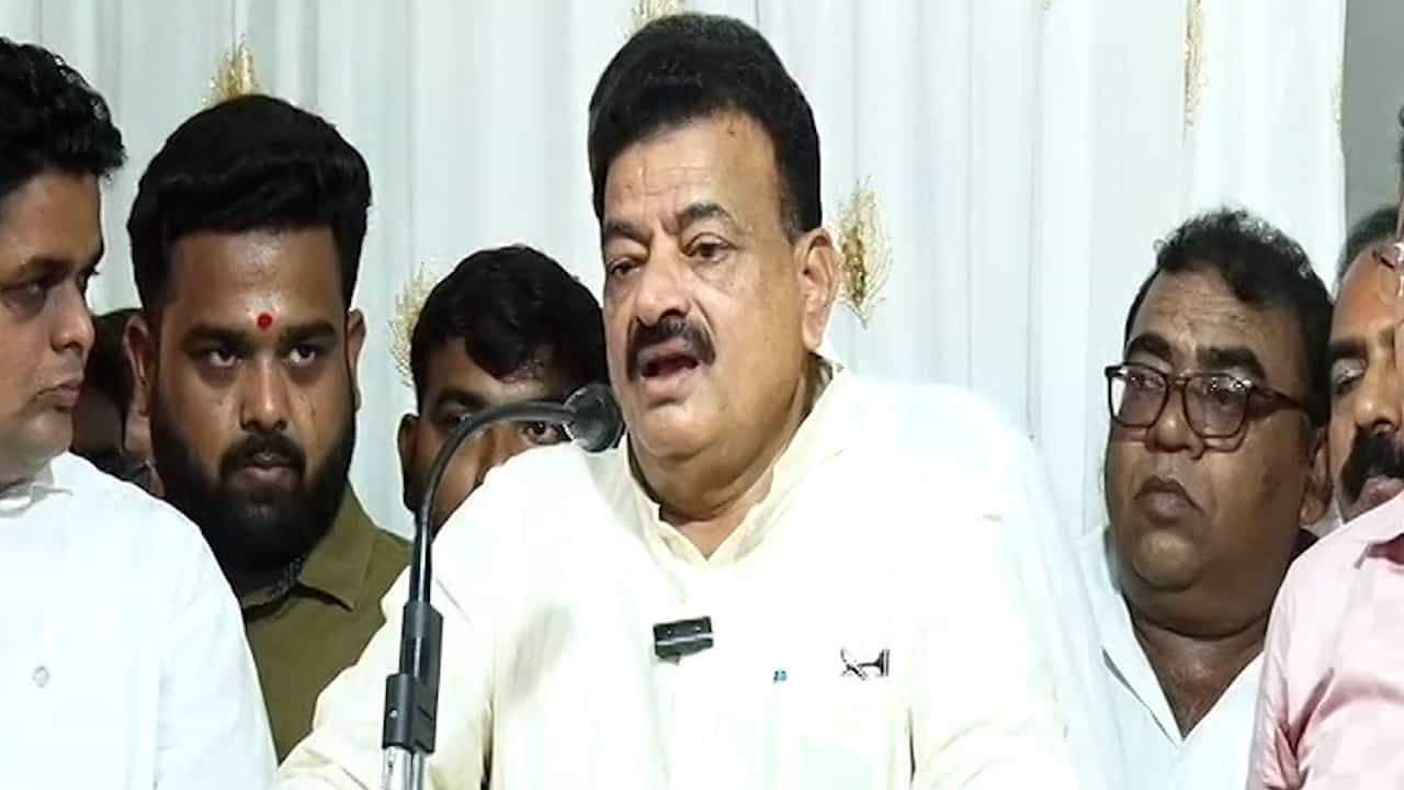 भास्कर जाधव हे उद्धव ठाकरे यांची साथ सोडणार? नेमकं काय म्हणाले...?