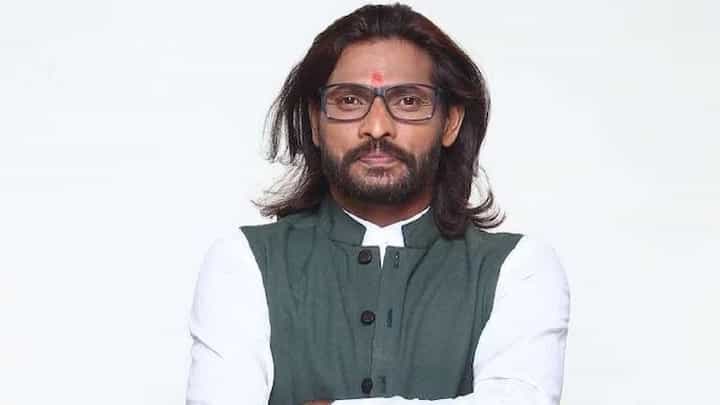 उदयनराजेंना तिकीट मिळालं पण भाजपने अपमान केला, अभिजीत बिचुकलेंचा हल्लाबोल उदयनराजेंना तिकीट मिळालं पण भाजपने अपमान केला, अभिजीत बिचुकलेंचा हल्लाबोल