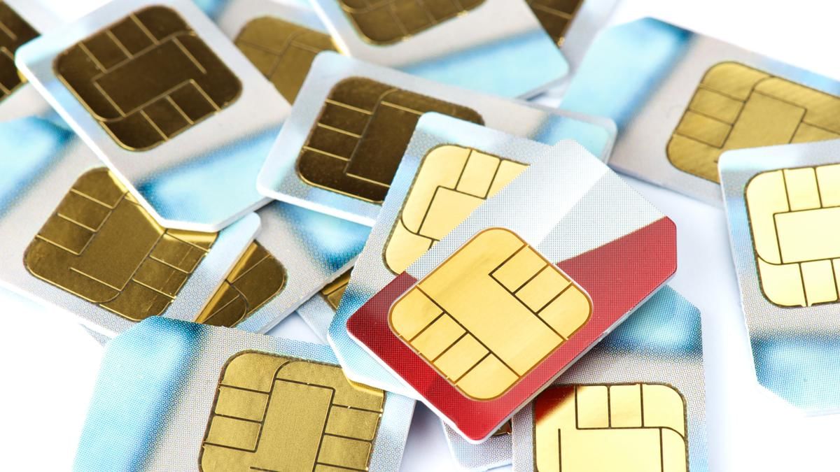 SIM Card : मोबाईलधारकांसाठी महत्वाची बातमी, या तारखेपासून नवा नियम