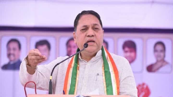 दिलीप वळसे पाटील यांना गंभीर दुखापत, उपचार सुरु, नेमकं काय घडलं? कशी आहे प्रकृती? दिलीप वळसे पाटील यांना गंभीर दुखापत, उपचार सुरु, नेमकं काय घडलं? कशी आहे प्रकृती?