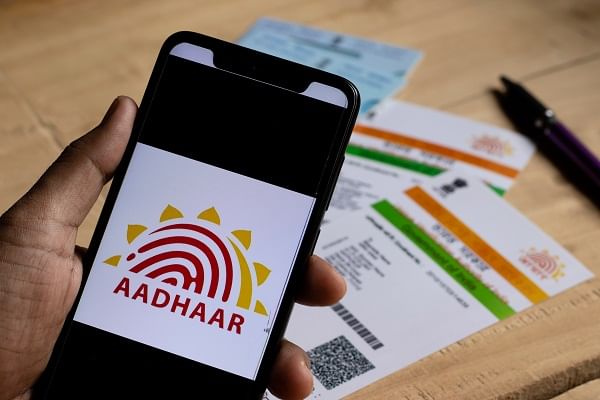 Aadhaar Card Update | तुमचे आधारकार्ड 10 वर्षे जुने झाले असेल तर या तारखेपर्यंत फ्रि अपडेट करता येणार