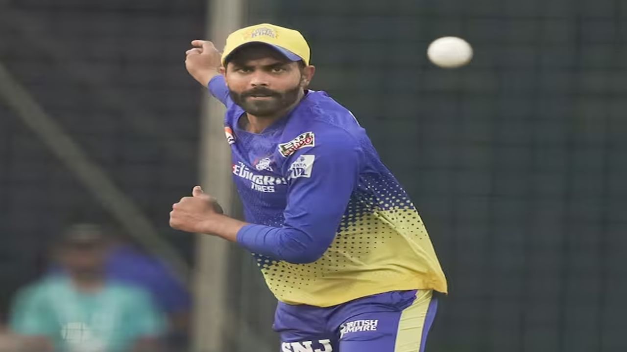 रवींद्र जडेजा 2010 साली राजस्थान रॉयल्समध्ये असताना त्याच्यावर बंदी टाकली होती. मोहात पडल्याने जडेजावर एका हंगामासाठी बंदीची कारवाई करण्यात आली होती.