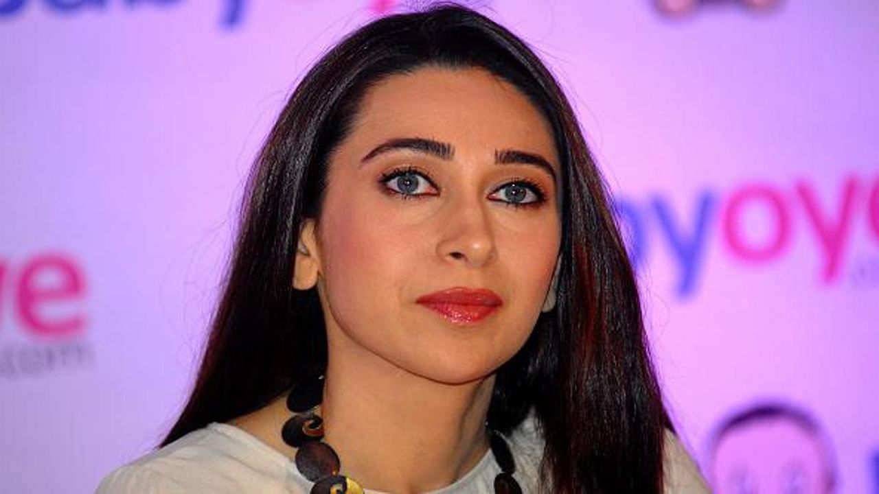 Karisma Kapoor : 'तेव्हा फक्त मनाचं ऐकलं म्हणून...', आयुष्यात घडलेल्या गोष्टींवर करिश्मा कपूर व्यक्त