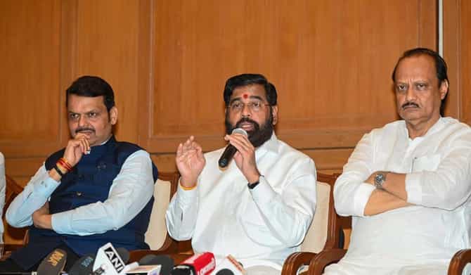 लोकसभा मतदारसंघात महायुतीतच राजकीय राडा, तिकीट न मिळाल्याने हे नेते नाराज