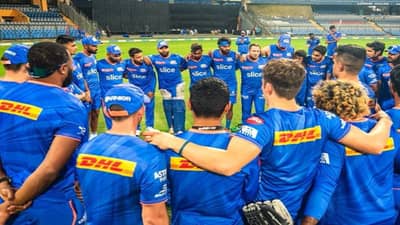 GT vs MI Toss : मुंबई इंडियन्सने टॉस जिंकला, सूर्यकुमार यादव आऊट