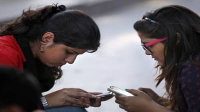 पालकांसाठी चांगली बातमी, मुले म्हणतात, मोबाईल नसले तर जास्त आनंद, सर्व्हेतून आश्चर्यकारक माहिती