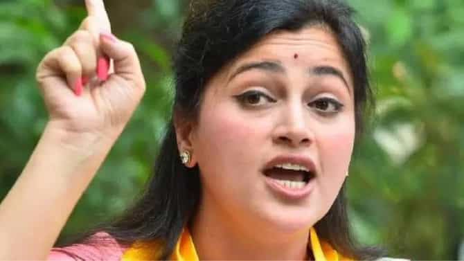 नवनीत राणा यांचा प्लान बी तयार, निवडणूक आयोगाला पत्र; अमरावतीत काय घडणार?
