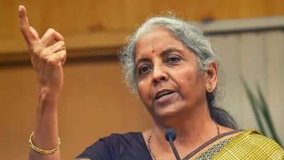 माझ्याकडे निवडणूक लढवण्यासाठी पैसे नाहीत ! अर्थमंत्री सीतारामन यांचे विधान चर्चेत