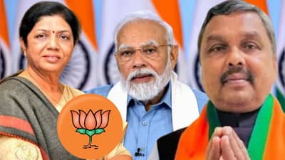 Pm Narendra Modi : पंतप्रधान नरेंद्र मोदी यांना मायभूमीतच दुहेरी झटका, एकाच दिवशी दोन उमेदवारांची निवडणुकीतून माघार