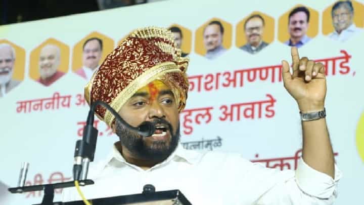 आता नाही तर कधी ? हातकणंगलेतून लढण्याचा राहुल आवाडे यांचा निर्धार आता नाही तर कधी ? हातकणंगलेतून लढण्याचा राहुल आवाडे यांचा निर्धार