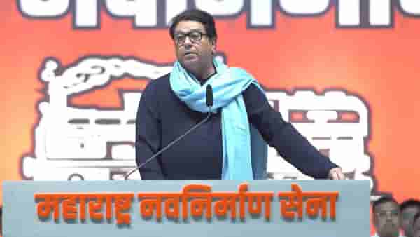 तेव्हा तुमची सतरंजी किती फाटली होती... राष्ट्रवादीच्या बड्या नेत्याचा राज ठाकरे यांच्यावर घणाघाती हल्ला