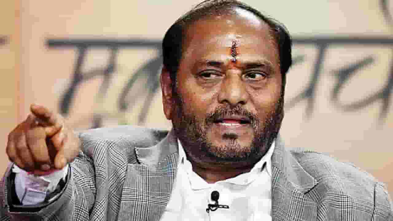 ठाकरेंनी हॉस्पिटलमध्ये बसून माझ्या मुलाविरोधात कट रचला, रामदास कदम यांचा आरोप