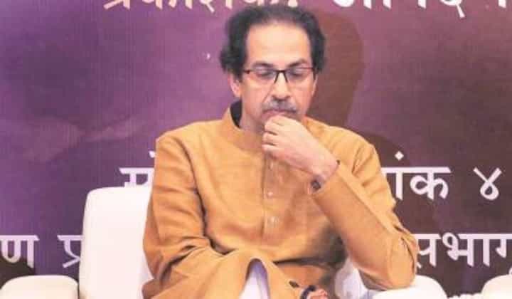 तर आज तुमच्या 'भगव्या' शालीचा रंग... भाजप नेत्याचा उद्धव ठाकरेंना टोला काय? तर आज तुमच्या 'भगव्या' शालीचा रंग... भाजप नेत्याचा उद्धव ठाकरेंना टोला काय?