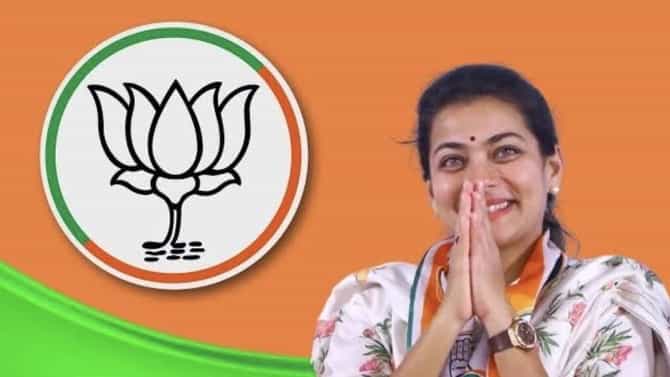 वंचितने प्रणिती शिंदे यांना डिवचलं, भाजपच्या पोस्टरवर फोटो लावत साधला निशाणा
