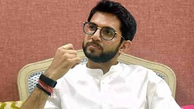 ...मग आदित्य ठाकरेंच्या कपाळावर हवं, मेरा बाप महा गद्दार, शिवसेना नेत्याचा हल्लाबोल