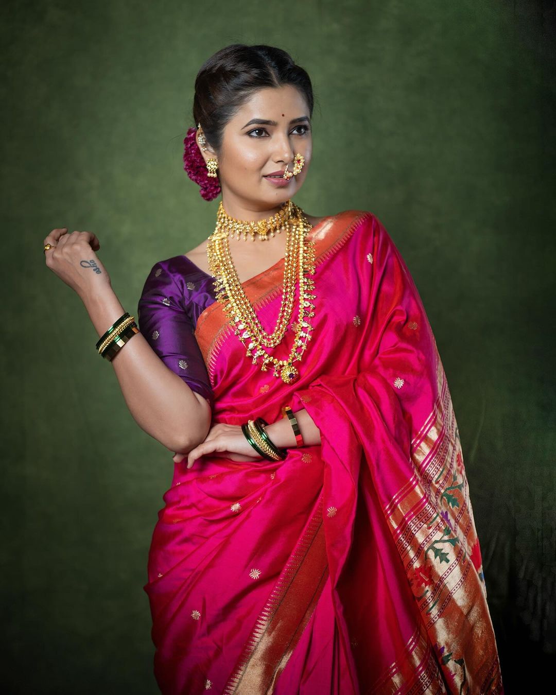 Actress Prajakta Raj Jewellery Mhalsa Collection Shindeshahi Tode launch! (5)