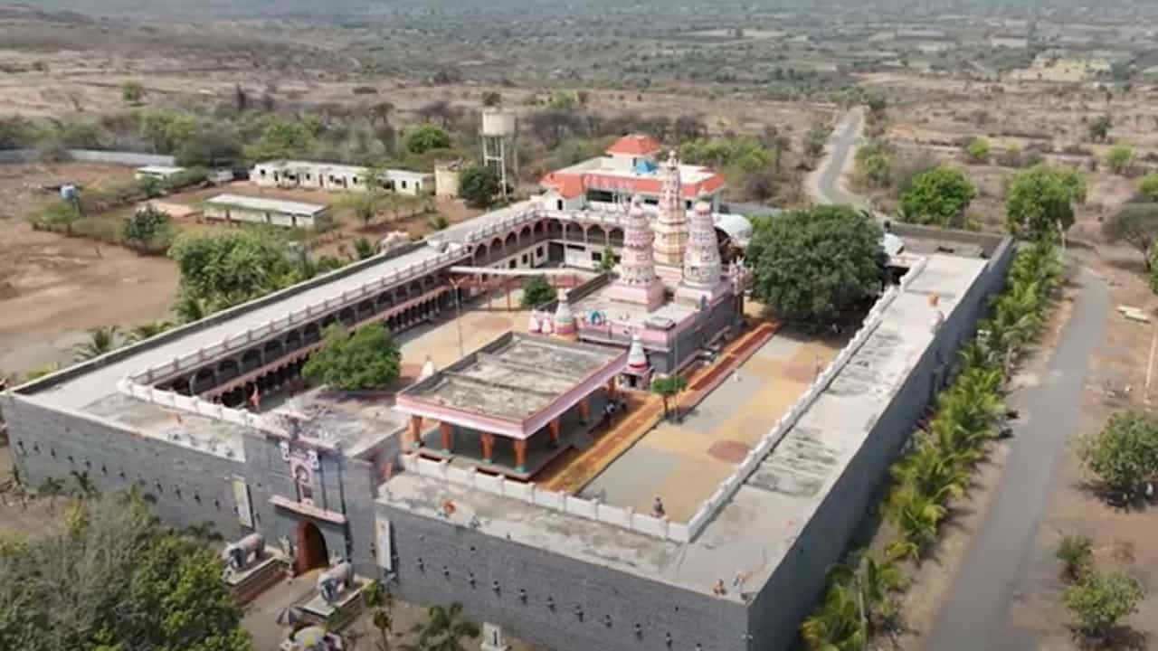 मनोज जरांगे पाटलांची जगातील सर्वात मोठी सभा, गिनीज बुकमध्ये होणार नोंद