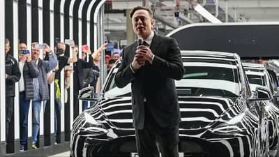 Tesla महाराष्ट्रात येणार की तामिळनाडू, गुजरातला पसंती देणार? चित्र लवकरच स्पष्ट होणार