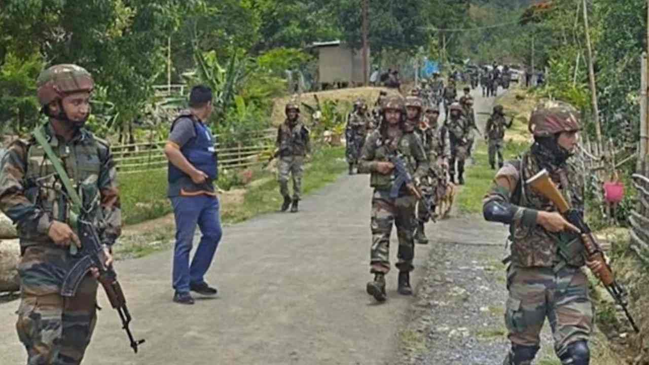 Manipur Violence : मणिपूरमध्ये कुकी बंडखोरांचा मोठा हल्ला, भारताचे 2 जवान शहीद