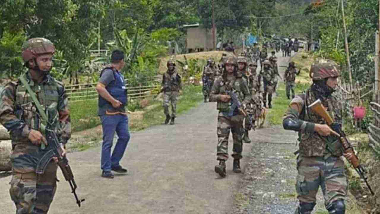 Manipur Violence : मणिपूरमध्ये कुकी बंडखोरांचा मोठा हल्ला, भारताचे 2 जवान शहीद