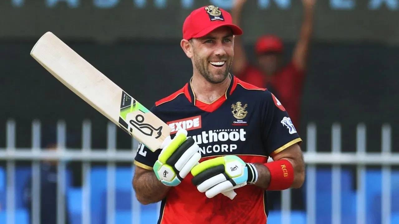 ग्लेन मॅक्सवेलने मागच्या पर्वातील 14 सामन्यात 400 धावा केल्या होत्या. तसेच पाच अर्धशतकं झळकावली होती. मात्र आता पाच सामन्यात मिळून 50 धावाही झालेल्या नाहीत.