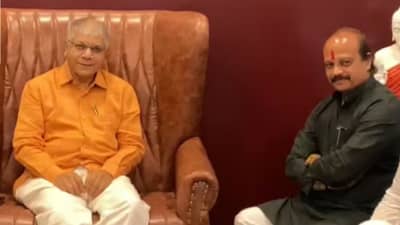 ‘मनसे’ला सोडचिठ्ठी देणारे नेते वसंत मोरे ‘वंचित’कडून लोकसभा लढणार