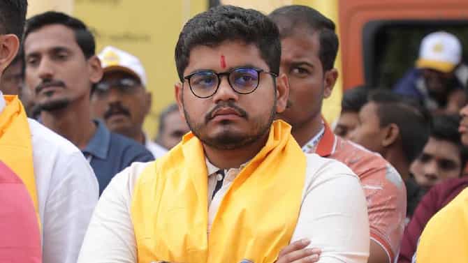 सांगली मविआतील वादावर आर. आर. आबांच्या लेकाची प्रतिक्रिया; म्हणाले, जयंत पाटील...