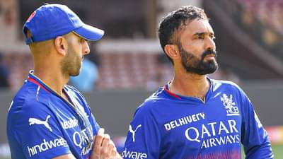 IPL 2024 : प्लेऑफमधून बाहेर पडण्याची शक्यता असताना आरसीबीच्या कोचने केलं असं विधान, म्हणाला...