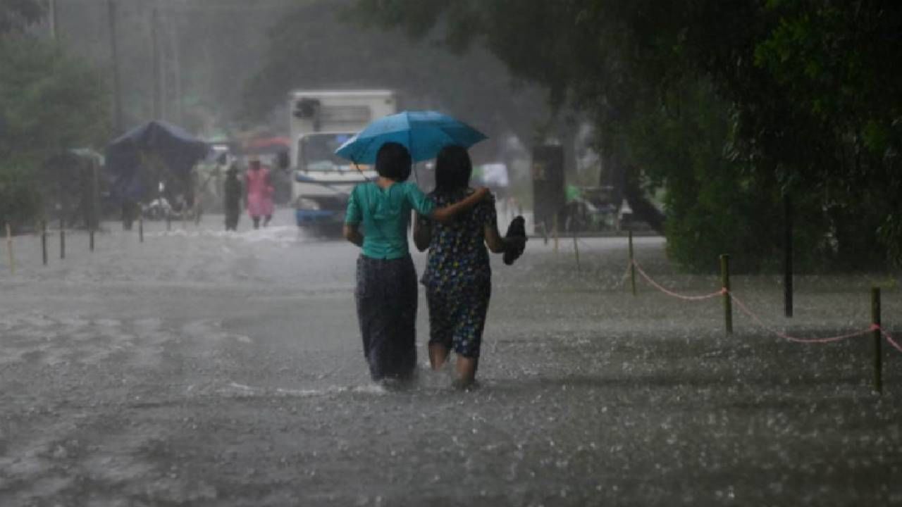 unseasonal rain : राज्यात शुक्रवारपासून चार दिवस पावसाचा अंदाज